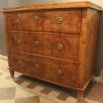789 7412 CHEST OF DRAWERS